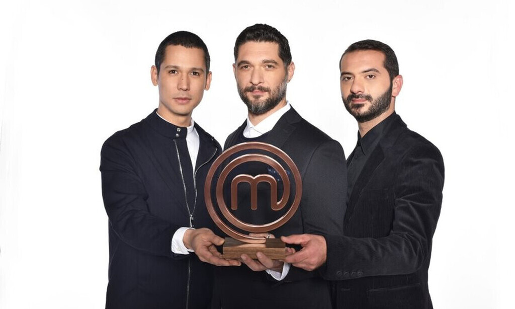 Το Master Chef προχωράει με γοργούς ρυθμούς, με μια φωτογραφία που κυκλοφορεί να ανατρέπει τα μέχρι τώρα spoilers. Master Chef: Η φωτογραφία που τα ανατρέπει όλα – Τι θα γίνει στον τελικό