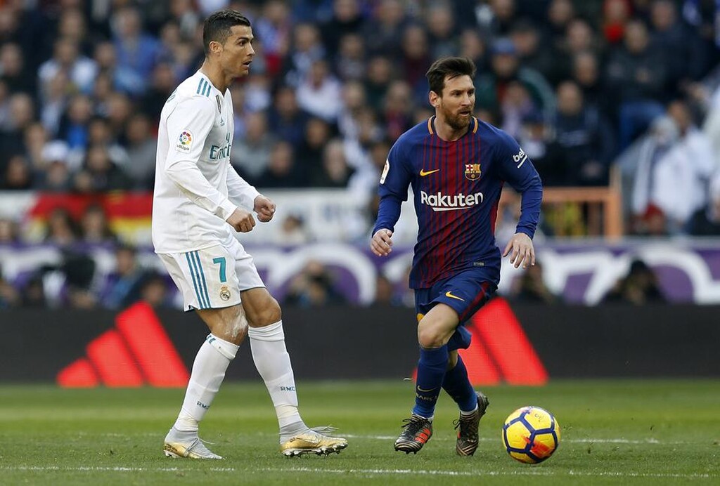 H Mageia Toy Podosfairoy Ti 8a Synebaine An Synyphrxan Se Omada Oi Ronalnto Kai Mesi Video Photos Onsports Gr