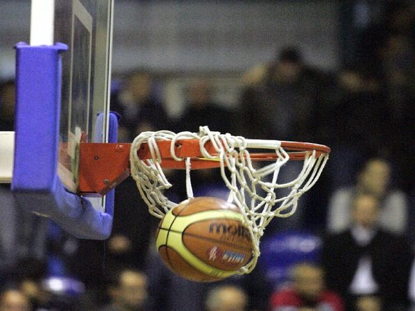 Τρεις ώρες νωρίτερα