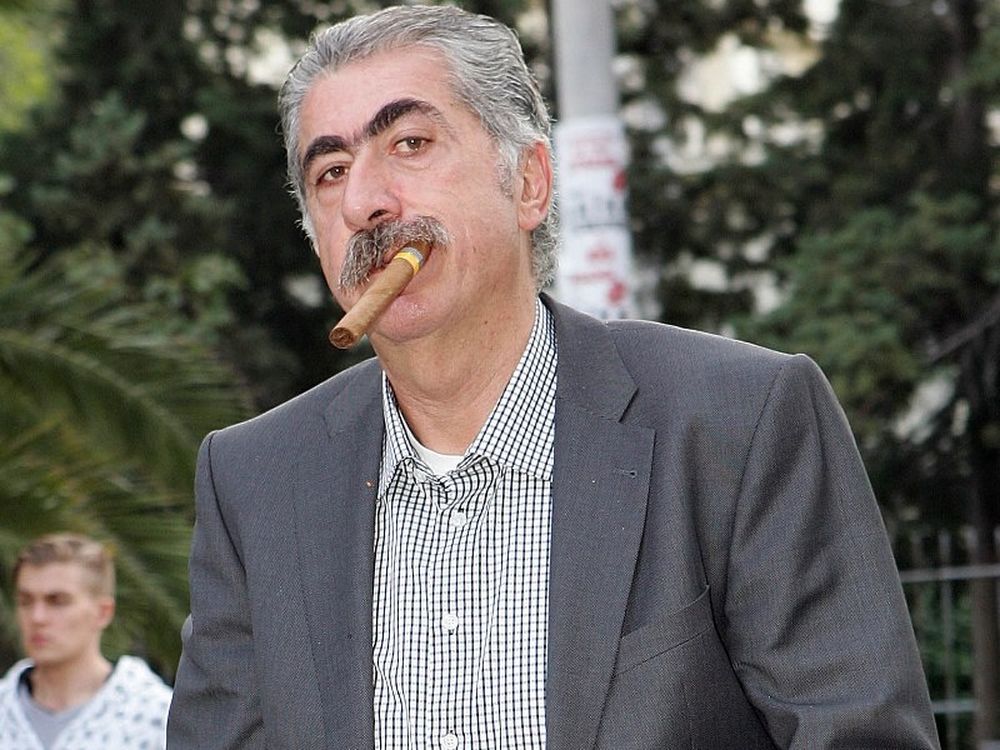 Μάκης καλεί Σταύρο…