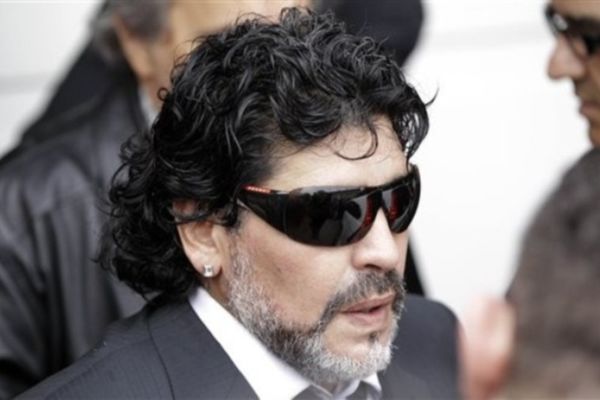 Νέος τσακωμός του Μαραντόνα