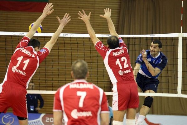Νίκησε την ΤΣΣΚΑ, παίζει την πρόκριση στο Βέλγιο