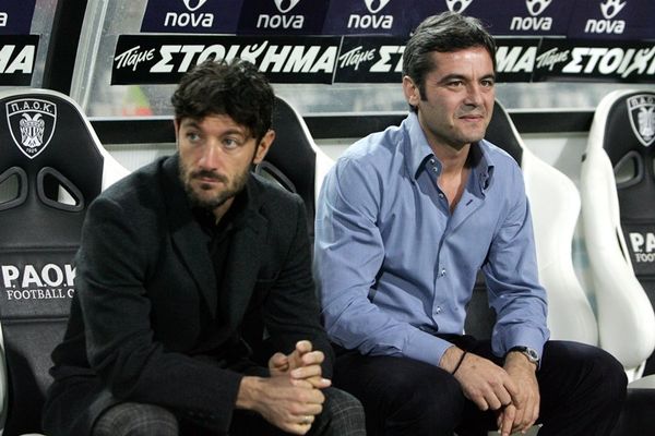 Βλέπουν Καλτσά οι Βρύζας, Κωνσταντινίδης