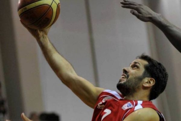 Καράμπουλας: «Μέχρι το τελευταίο δευτερόλεπτο»