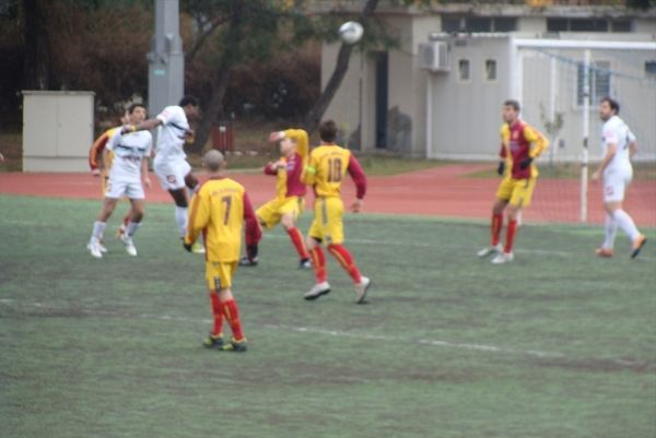 Πεύκη – Άρης Πετρ. 2-1