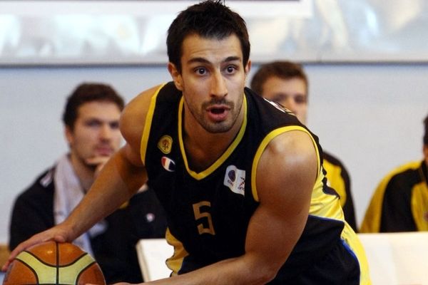 Δεμερτζής: «Θα τελειώσουμε αξιοπρεπώς»