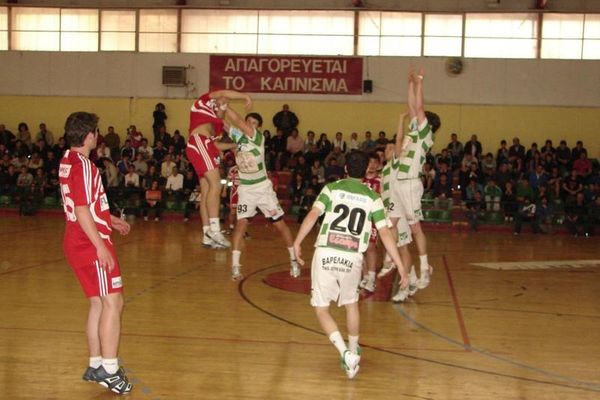 O Δραγκόλας στο νοσοκομείο, ο Φίλιππος την νίκη