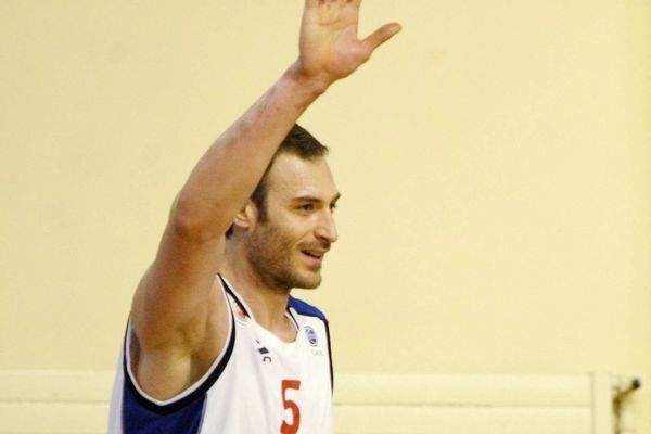 Αγαδάκος: «Να συνεχίσουμε με νίκες»