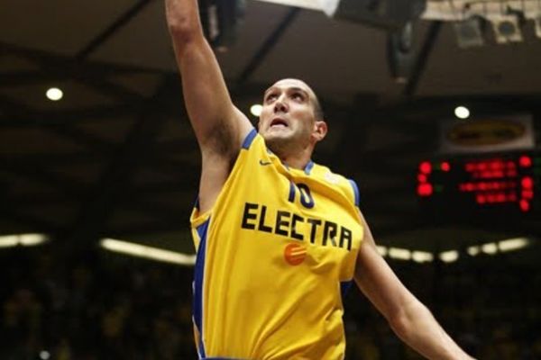 Μπερστάιν: «Σεβόμαστε τον Παναθηναϊκό» (video)