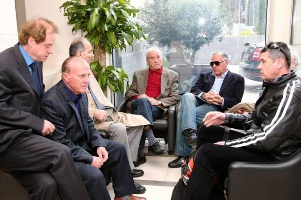 Διευκρινίζουν οι παλαίμαχοι για Βγενόπουλο