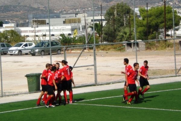 Τα λένε με Ιντζέκαρο στον Αστέρα 2004