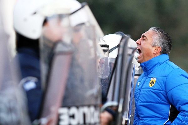Κωστένογλου: «Όποιος δεν θέλει ας φύγει»