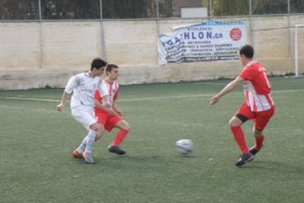 Αμφιβολίες για τρεις στον Α.Ο. Άρτεμις