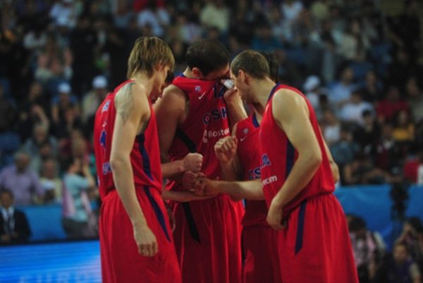 Ξέσπασε στη Χίμκι για τον Ολυμπιακό η ΤΣΣΚΑ