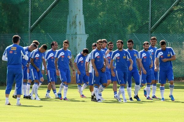 Το βάρος στην τακτική ρίχνει ο Σάντος