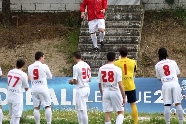 Σιδηρόπουλος: «Κατώτεροι των περιστάσεων»