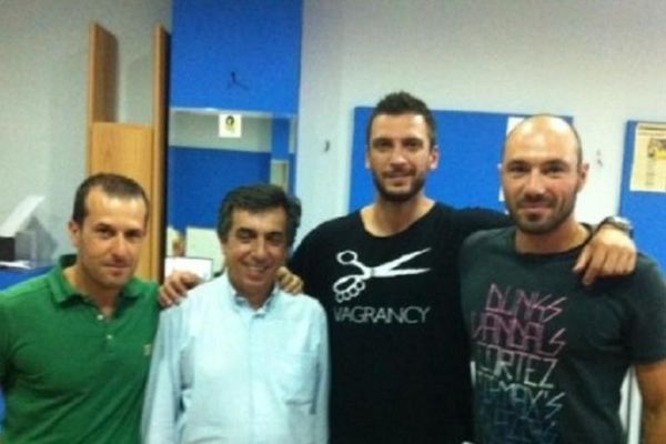 Υπέγραψαν στον Παμβοχαϊκό Καραγιάννης, Μαντέκας