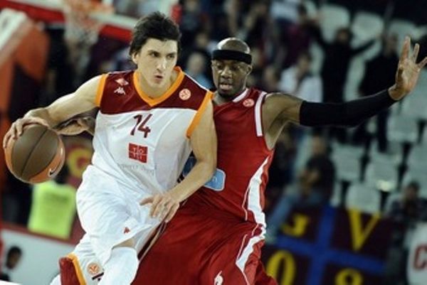 Επενδύει στο μέλλον με Τζέντοβιτς η Άλμπα
