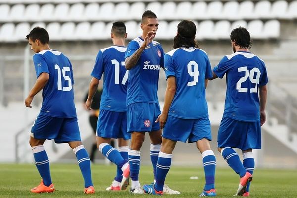 Χωρίς να... ιδρώσει ο Ολυμπιακός 3-0 τη Φαρένσε (photos)