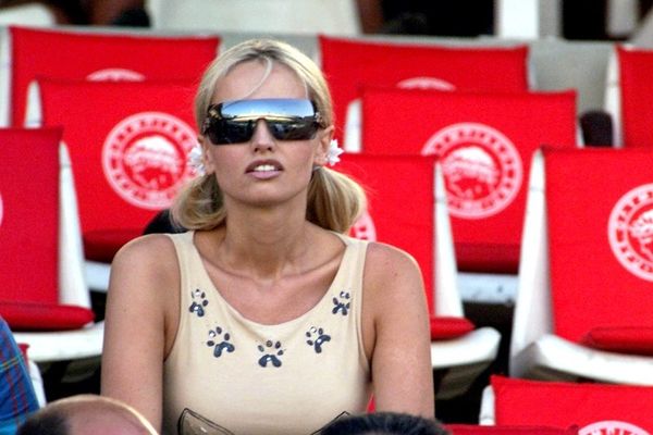 Ρετρό ιστορίες: Οταν οι WAGs κλέβουν την παράσταση (photos)