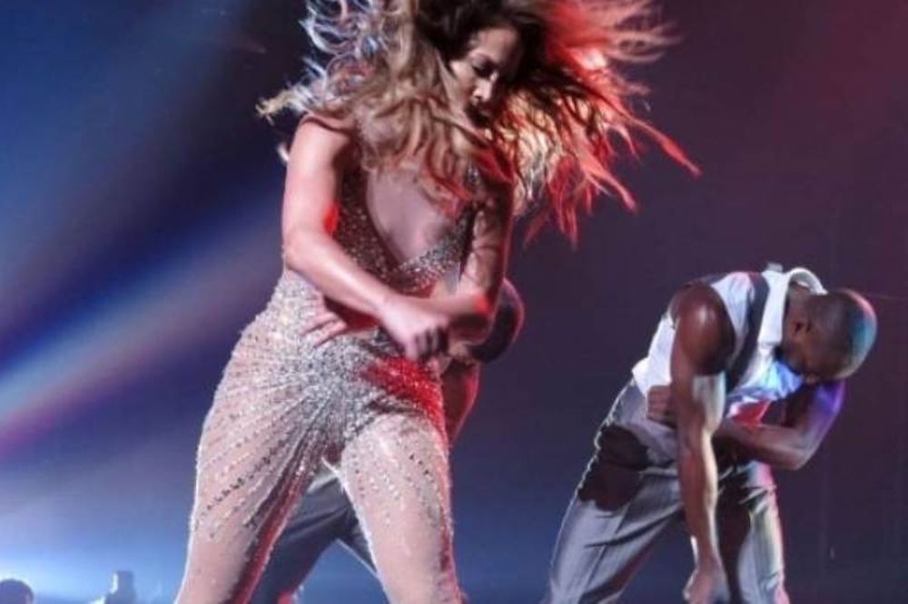Νέο σέξι ατύχημα για την Jennifer Lopez!
