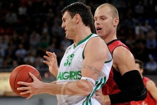 Ζαλγκίρις-Λαβρίνοβιτς: «Πάμε για τη νίκη στον Πειραιά»