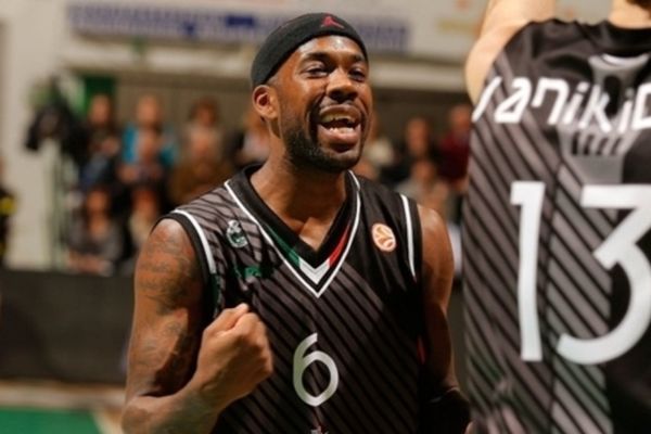 Σιένα: Ανατροπή και πρώτη νίκη (video)