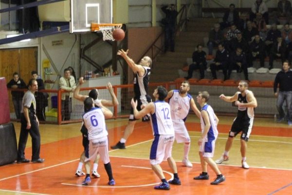 1ος Όμιλος Βορρά: Κέρδισαν τα φαβορί