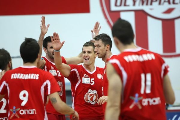 Άνετη πρόκριση Ολυμπιακού, 3-0 τη Μλάντοστ στη Βοσνία