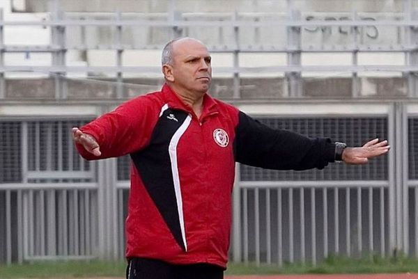 Βαζάκας: «Μας βοήθησε η Παναγιά και ο Σικαλιάς»