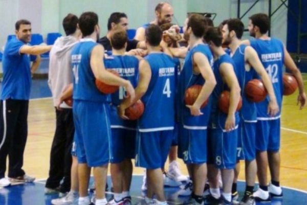 2ος Όμιλος Νότου: Ακάθεκτη η Λιβαδειά