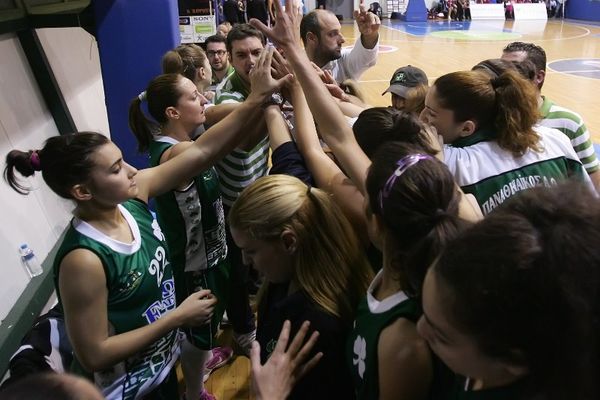 Παναθηναϊκός: Επίδειξη δύναμης στα Εξάρχεια (photos)