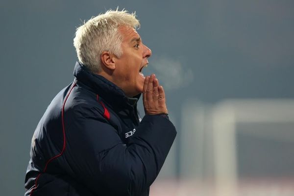 Παπακώστας: «Έχουμε πρόβλημα με το γήπεδο»