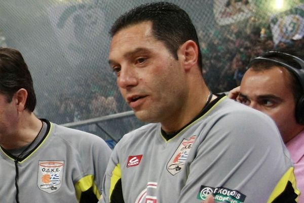 Επίθεση με πέτρες στο σπίτι του Πηλοΐδη