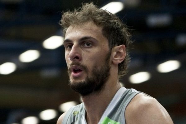 Σανικίτζε: «Αήττητοι στην έδρα μας»