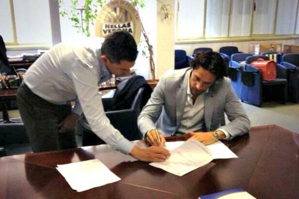 Βερόνα: Ανακοίνωσε Τόνι
