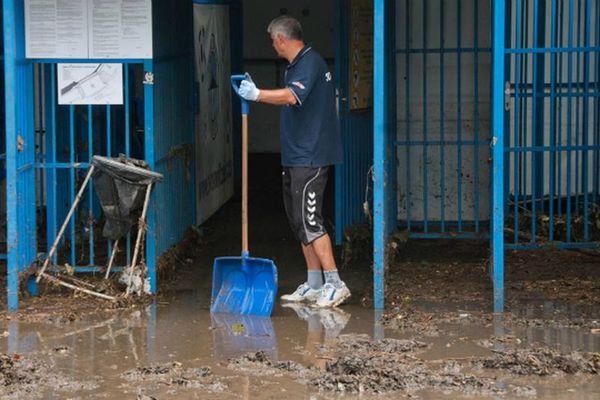Σλόβαν Λίμπερετς: Ζητά αναβολή με Ζυρίχη