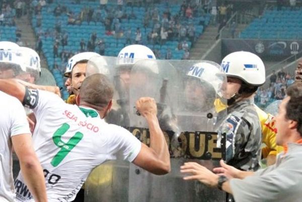 Βραζιλία: Ματ για τους συμπαίκτες του Ντιόγκο! (video)