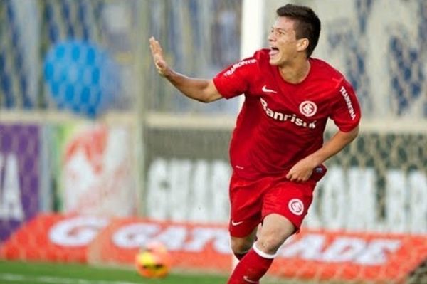 Brasileiro: Ακάθεκτη η Κρουζέιρο (videos)