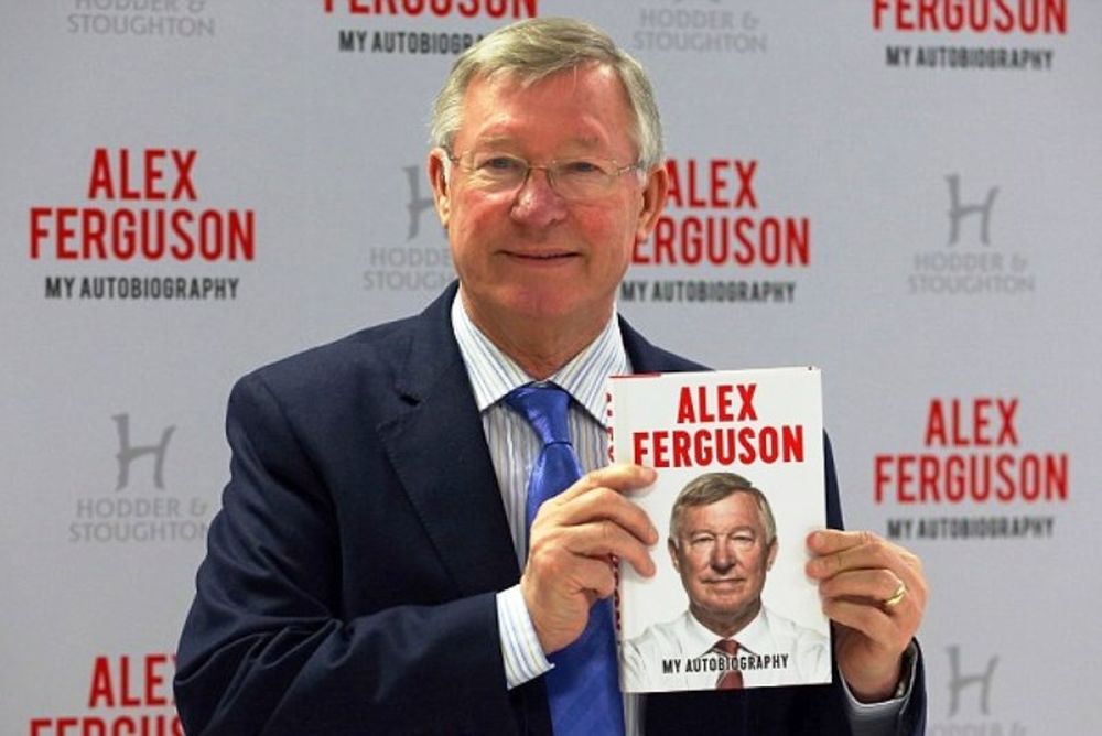 Σερ Άλεξ Φέργκιουσον: Χαμός στην παρουσίαση του βιβλίου του (photos)