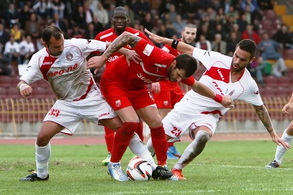 Μωυσίδης: «Εμείς δεν βάζουμε ταβάνι»