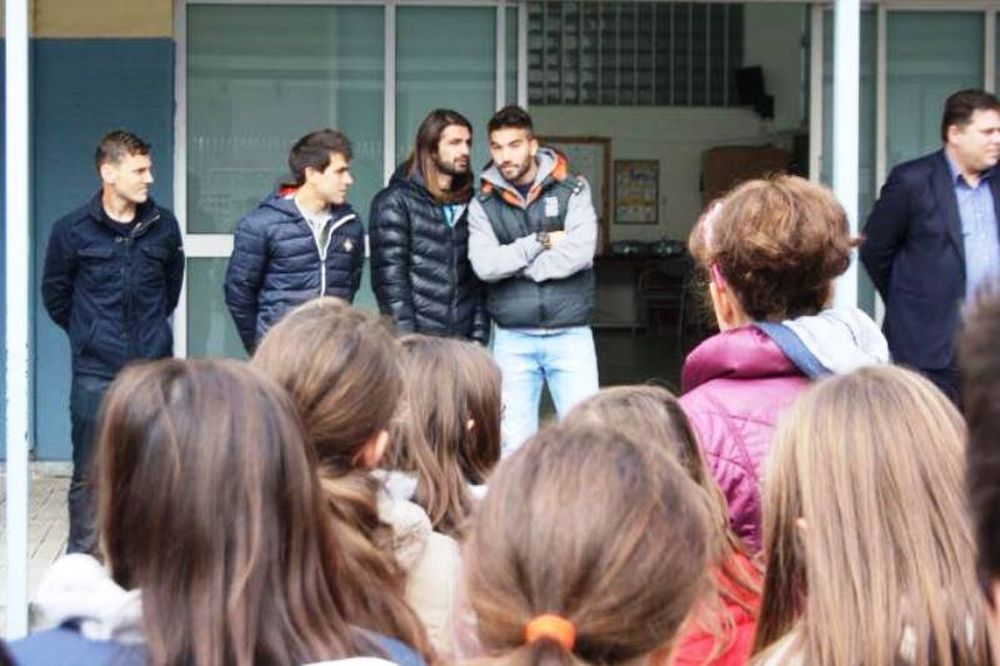 Αστέρας Τρίπολης: Επίσκεψη παικτών σε σχολείο