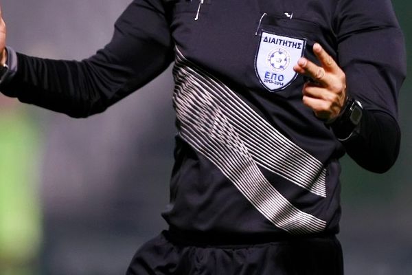 4ος όμιλος: Η διαιτησία του εξ αναβολής