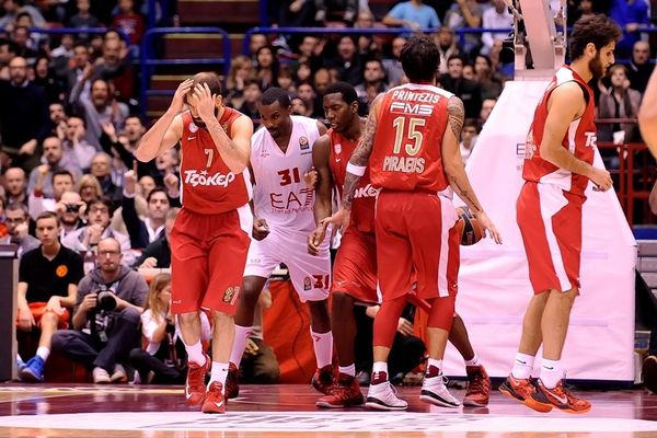 Γκόρντον: «Άσχημο ματς ο Ολυμπιακός»