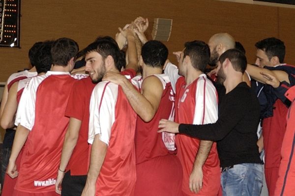 1ος Όμιλος Νότου: Άνω κάτω η κορυφή