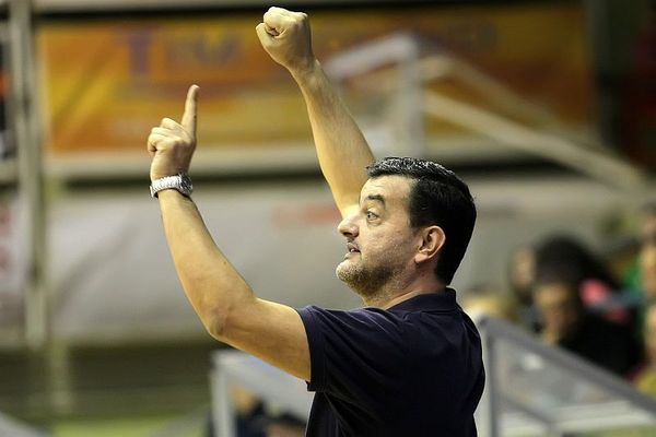 Ικαρος Χαλκίδας: Ανακοινώθηκαν Γιαπλές και Ρόμπερσον