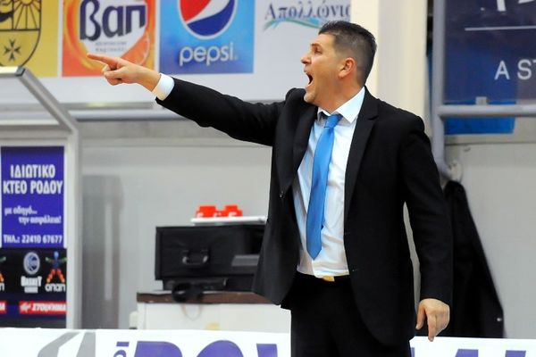 Σκαραφίγκας: «Να διαχειριστούμε το άγχος μας»