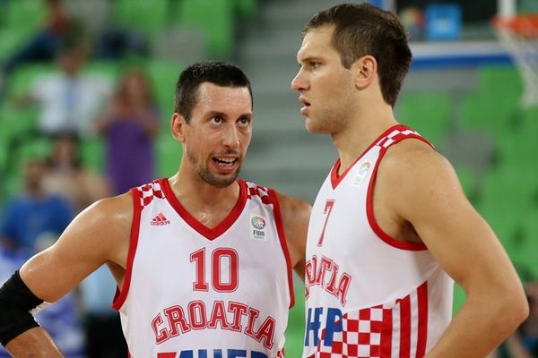 Onsports TV: To «πηγαδάκι» Ούκιτς, Μπογκντάνοβιτς (video)
