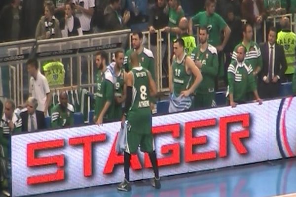 Onsports TV: Οι πανηγυρισμοί του Μπατίστ (video+photos)