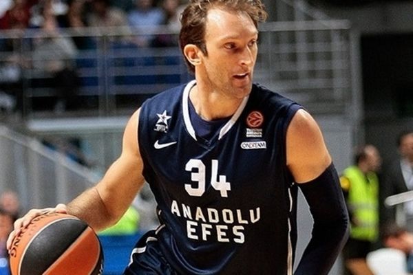 Εφές Αναντολού: Μόνη τρίτη, 77-71 τη Μερσίν